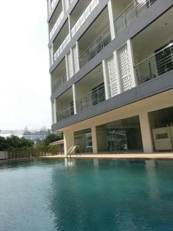 R-Con Rest Sea Hotel Pattaya Exterior foto
